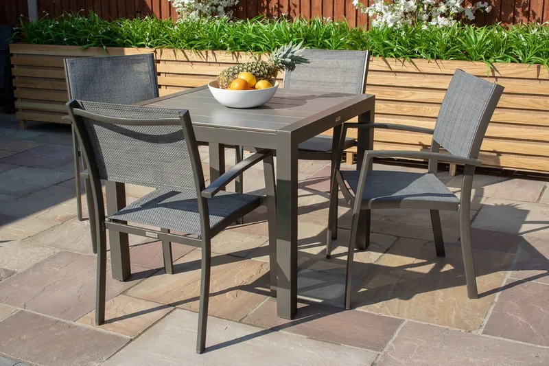 Ruokapöytä Solana 88 cm - Harmaa - Puutarhakalusteet - Terassipöydät - Ruokapöytä terassille