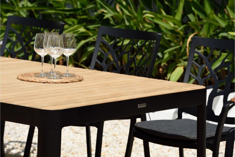 Ruokapöytä Portals 209 cm - Musta/Puu - Puutarhakalusteet - Terassipöydät - Ruokapöytä terassille