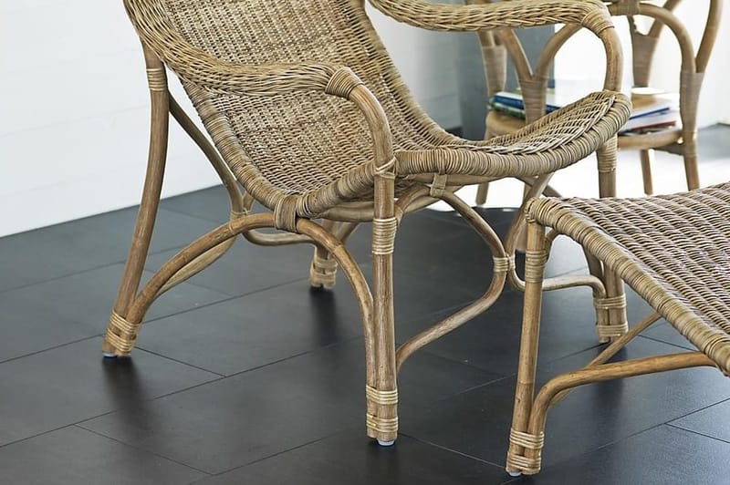 Pöytä Praktö Luonnonrottinki - Puutarhakalusteet - Terassipöydät - Sivupöydät ulos