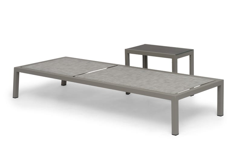 Sivupöytä Hillerstorp Hånger 60x35x47 cm - Hiekka - Puutarhakalusteet - Terassipöydät - Sivupöydät ulos