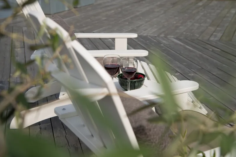 Sivupöytä Hillerstorp Tennessee Ø50 cm - Valkoinen - Puutarhakalusteet - Terassipöydät - Sivupöydät ulos