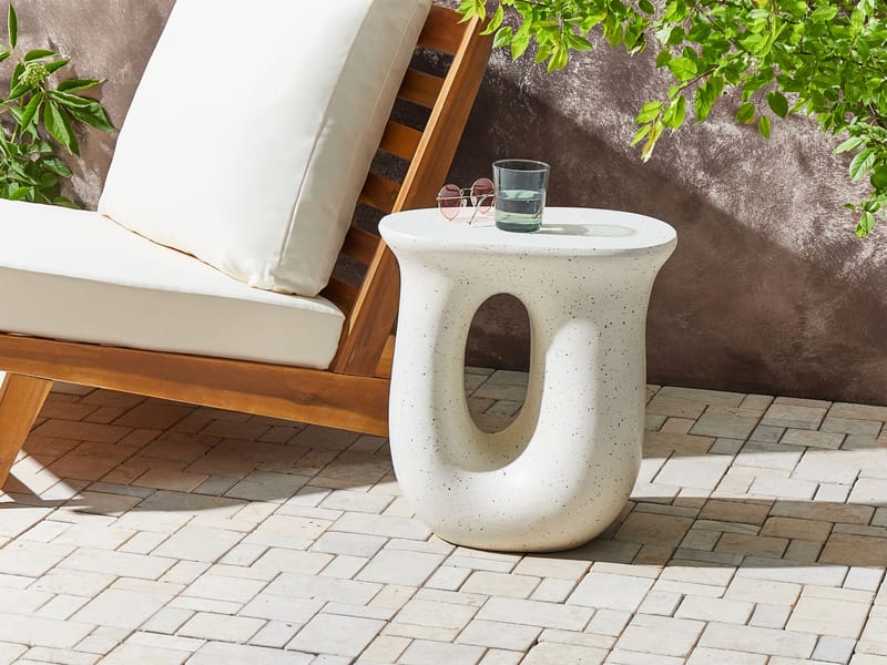 Sivupöytä ulos Idro 42 cm terrazzoefekti - Valkoinen - Puutarhakalusteet - Terassipöydät - Sivupöydät ulos