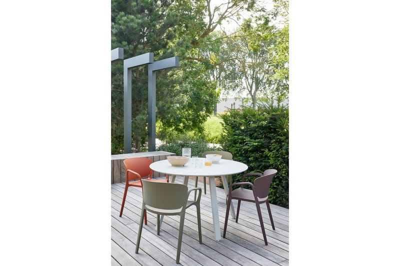 Ulkopöytä Auke - Puutarhakalusteet - Terassipöydät - Ruokapöytä terassille