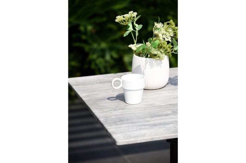 Ulkopöytä Lifestyle Garden Solana bistro 70*70 - Puutarhakalusteet - Terassipöydät - Kahvilapöytä