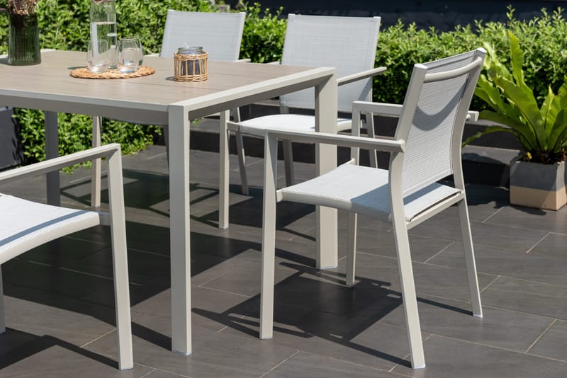 Urbanite Ulkopöytä 160 cm - Harmaa - Puutarhakalusteet - Terassipöydät - Ruokapöytä terassille