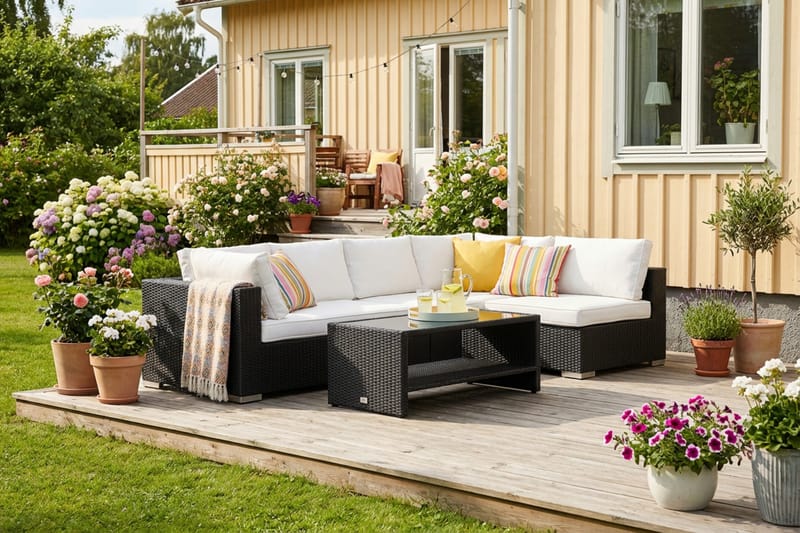 Bahamas ulkolounge-ryhmä 5-hengen, käännettävä divaaniosa ja pöytä hyllyllä - Musta - Puutarhakalusteet - Terassiryhmät - Oleskeluryhmät