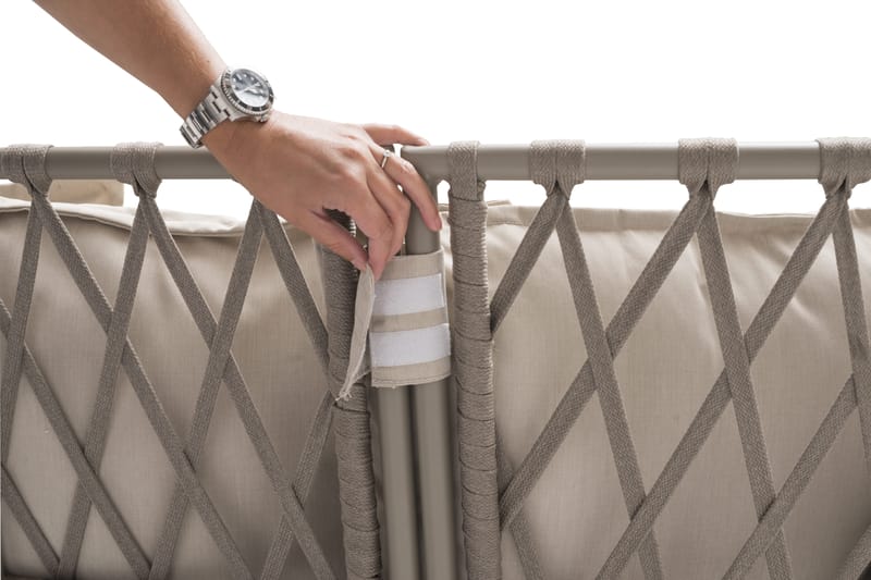 Lounge-sohva Hillerstorp Jet Set 3-istuttava - Beige - Puutarhakalusteet - Terassiryhmät - Terassisohvat