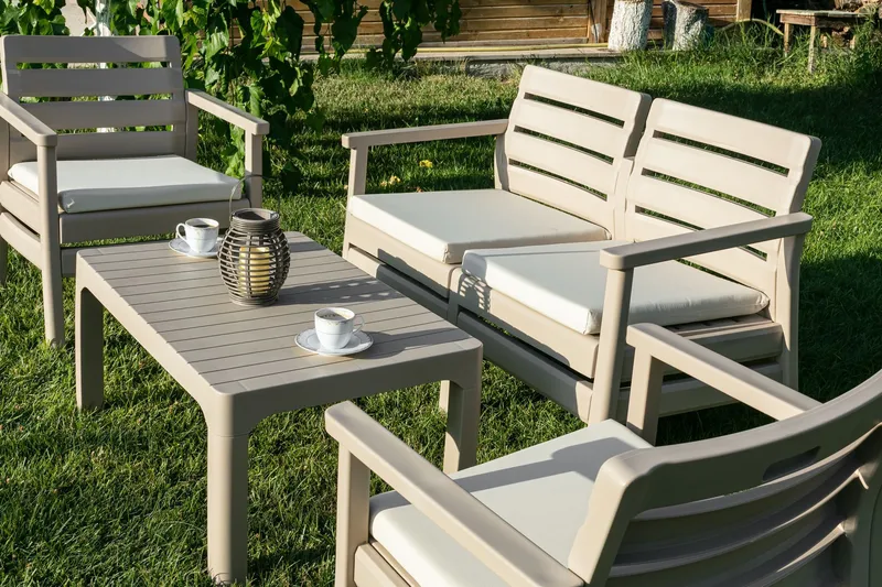 Momira Lounge-ryhmä ulkokäyttöön - Desert Beige - Puutarhakalusteet - Terassiryhmät - Sohvaryhmät ulos