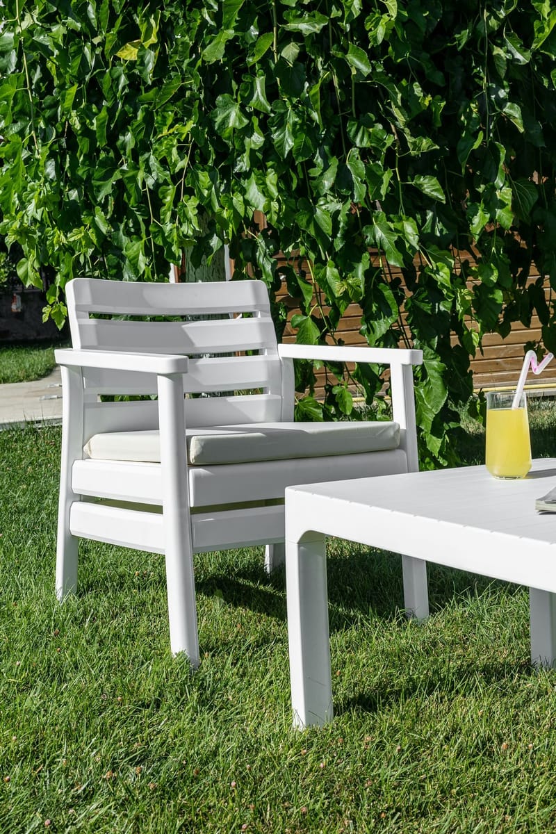 Momira Lounge-ryhmä ulkokäyttöön - Valkoinen - Puutarhakalusteet - Terassiryhmät - Sohvaryhmät ulos