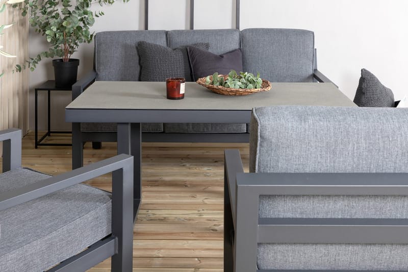 Barcelona lounge-ryhmä musta - Venture Home - Puutarhakalusteet - Terassiryhmät - Oleskeluryhmät