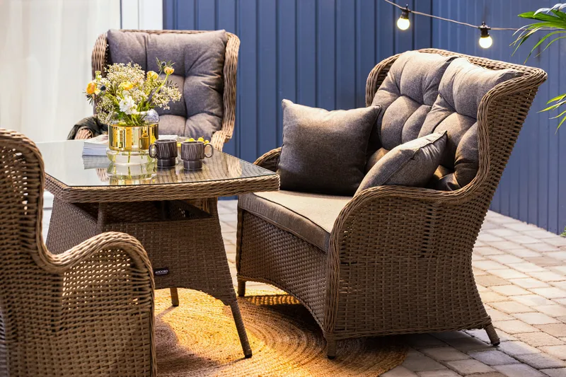 Marcus Sohvaryhmä 2:n ist Nojatuoleilla - Harmaa - Puutarhakalusteet - Terassiryhmät - Oleskeluryhmät