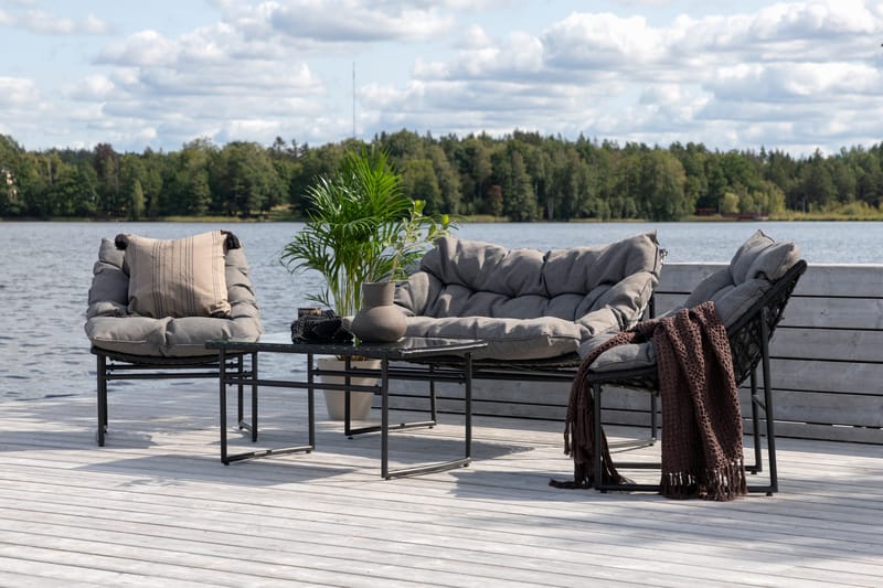 Oleskeluryhmä Tina 4:n ist - Musta - Puutarhakalusteet - Terassiryhmät - Sohvaryhmät ulos