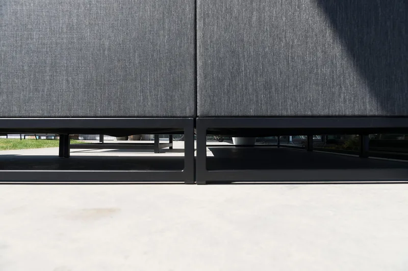 Hillerstorp Adelshamn Kulmasohva - Puutarhakalusteet - Terassiryhmät - Oleskeluryhmät