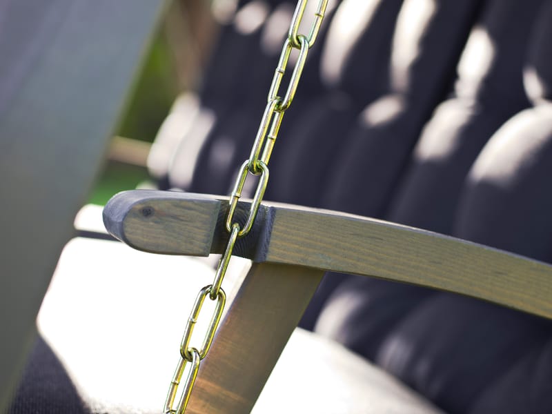 Hillerstorp Dalom -keinu - Harmaa - Puutarhakalusteet - Ulkosohva & puutarhapenkki - Pihakeinu & puutarhakeinu