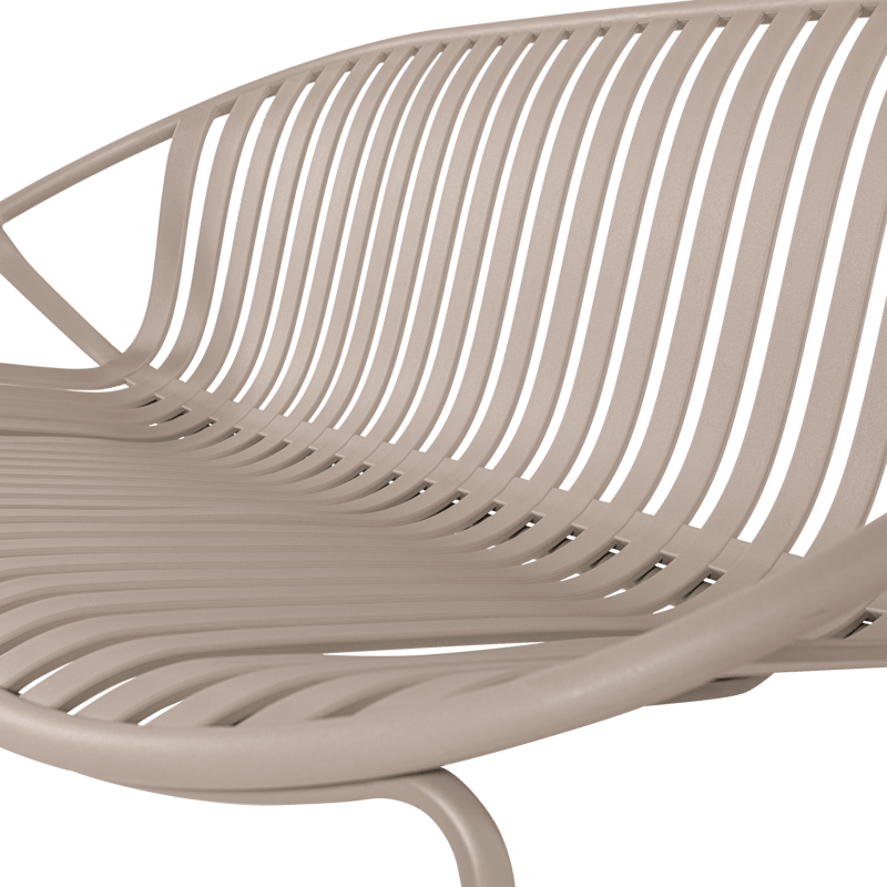 Penkki Bruce 134 cm ulkokäyttöön - Hiekka - Puutarhakalusteet - Ulkosohva & puutarhapenkki - Puutarhapenkki & ulkopenkki