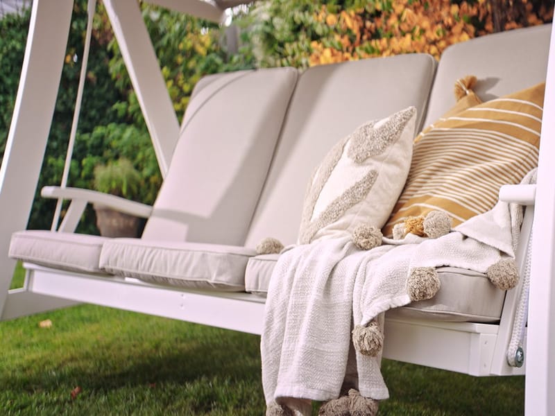 Puutarhakeinu Hillerstorp Aspö - Valkoinen - Puutarhakalusteet - Ulkosohva & puutarhapenkki - Pihakeinu & puutarhakeinu