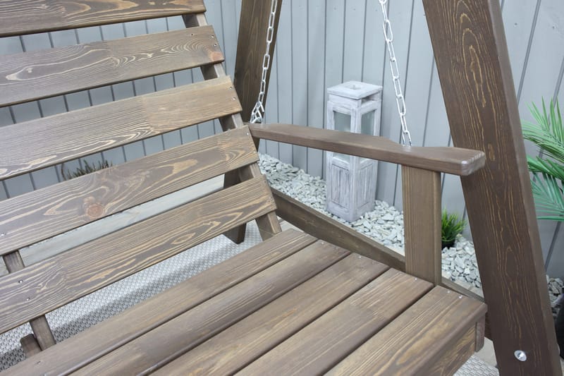 Keinu Pelle 3:n ist ilman katosta - Ruskea - Puutarhakalusteet - Ulkosohva & puutarhapenkki - Pihakeinu & puutarhakeinu