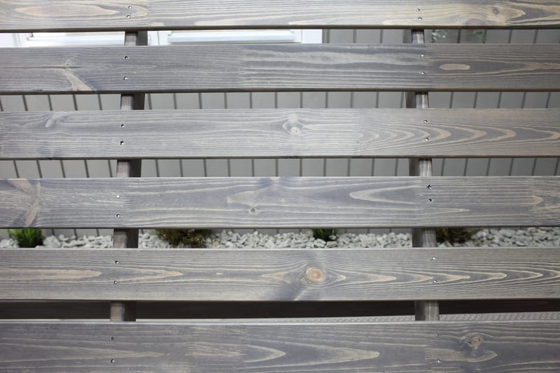 Keinu Pelle Harmaa - KWA - Puutarhakalusteet - Ulkosohva & puutarhapenkki - Pihakeinu & puutarhakeinu