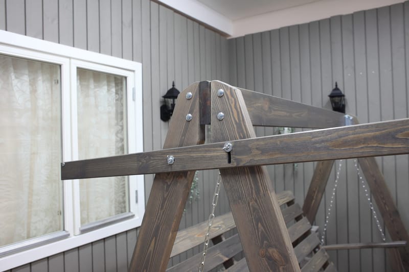 Keinu Pelle Harmaa - KWA - Puutarhakalusteet - Ulkosohva & puutarhapenkki - Pihakeinu & puutarhakeinu