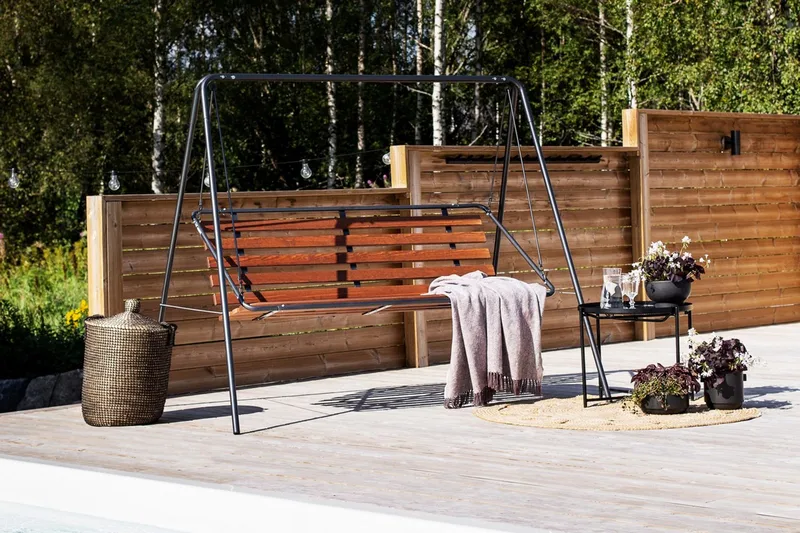 Puutarhakeinu Suvisaari 3:n ist Cappuccino, undefined