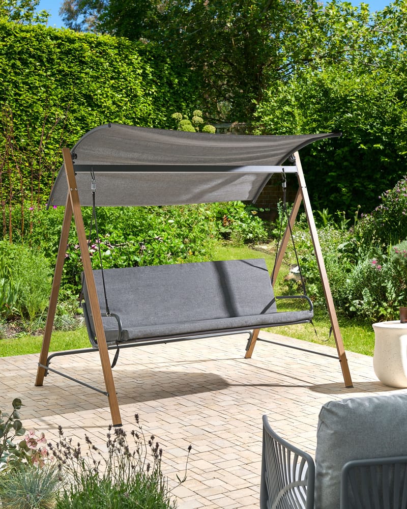 Riipputuoli ulos Bonagia Teräs - Harmaa/ruskea - Puutarhakalusteet - Ulkosohva & puutarhapenkki - Pihakeinu & puutarhakeinu