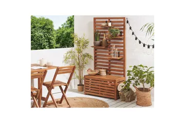 Trädgårdsbänk med väggpanel Beliani Matino Light wood - Puutarhakalusteet - Ulkosohva & puutarhapenkki - Puutarhapenkki & ulkopenkki