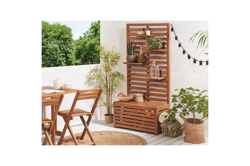 Trädgårdsbänk med väggpanel Beliani Matino Light wood - Puutarhakalusteet - Ulkosohva & puutarhapenkki - Puutarhapenkki & ulkopenkki