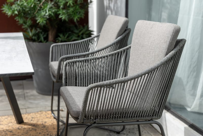 OPAL Ulkoruokailuryhmä 160 & 4 nojatuolia - Harmaa - Puutarhakalusteet - Ulkoryhmä - Ruokailuryhmät ulos