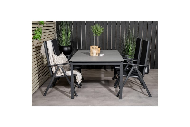 Ruokailuryhmä Levels Jatk 160 cm 4 Break tuolia Musta/Harmaa - Venture Home - Puutarhakalusteet - Ulkoryhmä - Ruokailuryhmät ulos