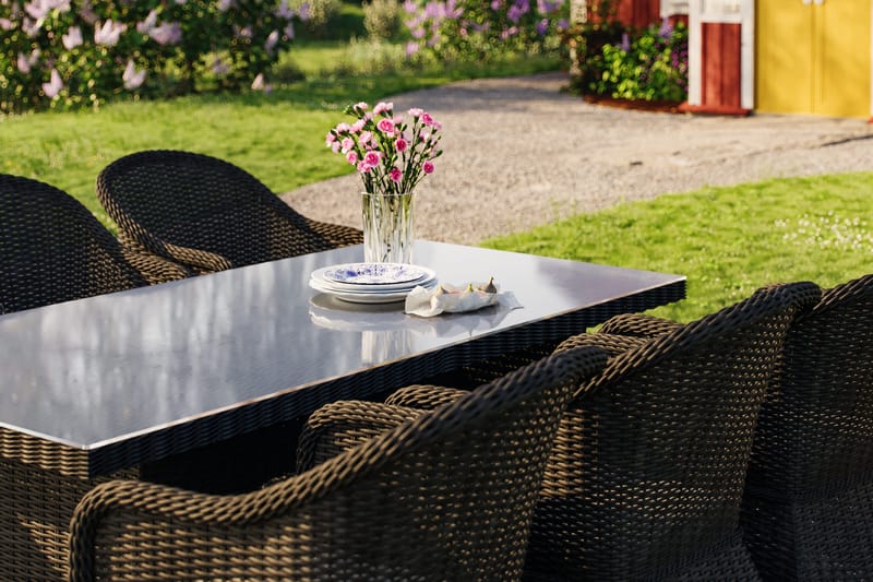 Ruokailuryhmä Marcus 200 + 6 Marcus Light tuolia + pehmustee - Musta - Puutarhakalusteet - Ulkoryhmä - Ruokailuryhmät ulos