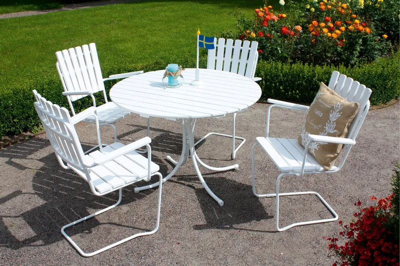 Ruokailuryhmä Vaxholm Pyöreä 100 cm + 4 Tuolia Valkoinen - Puutarhakalusteet - Ulkoryhmä - Ruokailuryhmät ulos