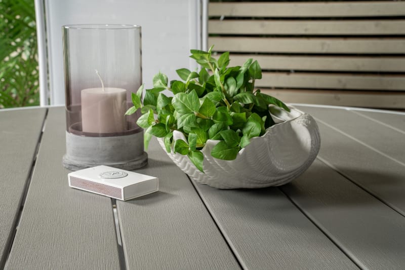 Ruokailuryhmä Parma Pyöreä 140 cm 4 Albany tuolia - Valkoinen/Harmaa - Puutarhakalusteet - Ulkoryhmä - Ruokailuryhmät ulos