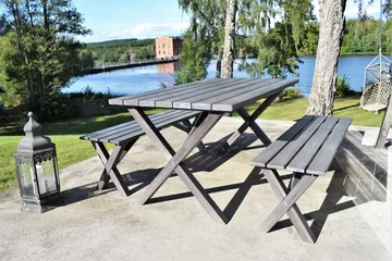 Scottsdale Ruokailuryhmä 150 cm + 4 Kungshamn tuolia Shabby - KWA - Puutarhakalusteet - Ulkoryhmä - Ruokailuryhmät ulos