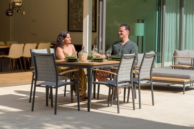 TOPAZ Ulkoruokailuryhmä 144 cm 6 käsinojatuolia - Harmaa - Puutarhakalusteet - Ulkoryhmä - Ruokailuryhmät ulos