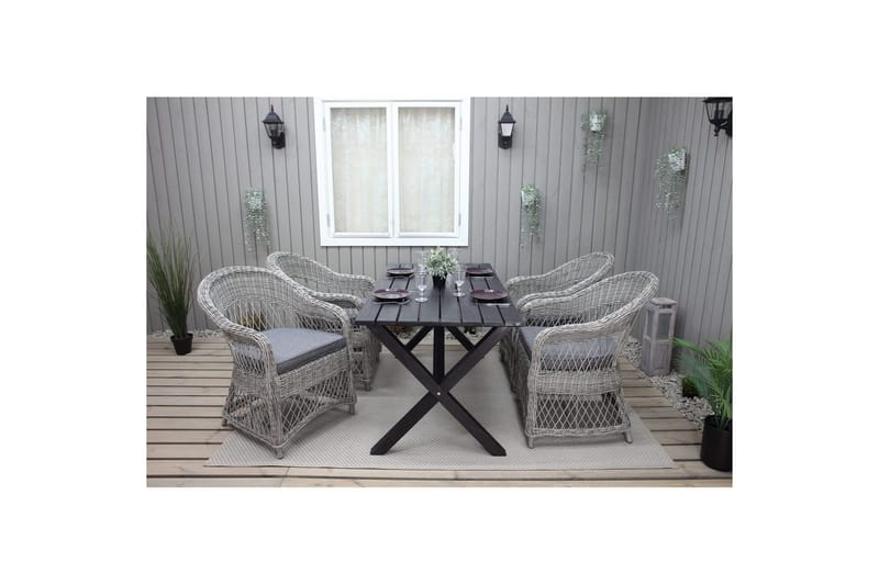 Ulkomöbeliryhmä 150 cm pöytä & 4 Merida harmaat tuolit Musta - Musta - Puutarhakalusteet - Ulkoryhmä - Ruokailuryhmät ulos