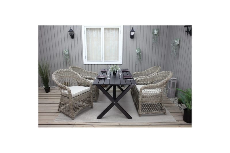 Ulkomöbeliryhmä 150 cm pöytä & 4 Merida luonnonväriset tuolit Musta - Musta - Puutarhakalusteet - Ulkoryhmä - Ruokailuryhmät ulos