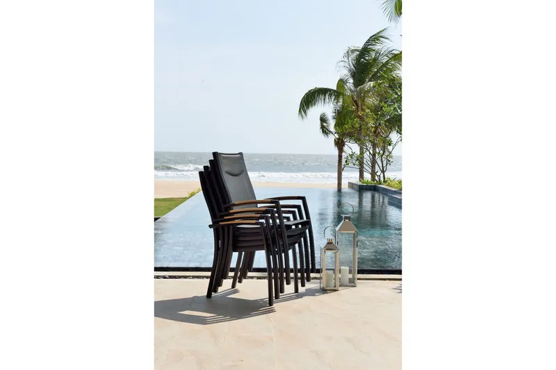 Ulkomöbeliryhmä Lifestyle Garden Panama 210-300 cm 6 pinottavaa nojatuolia + 2 säädettävää nojatuolia - 6 pinottavaa nojatuolia + 2 säädettävää nojatuolia - Puutarhakalusteet - Ulkoryhmä - Ruokailuryhmät ulos