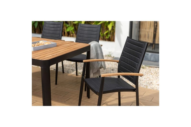 Ulkomöbeliryhmä Lifestyle Garden Portals 161 cm 4 kevyttä carver-tuolia - 4 kevyttä carver-tuolia - Puutarhakalusteet - Ulkoryhmä - Ruokailuryhmät ulos