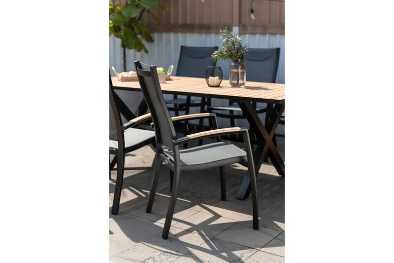 Ulkomöbeliryhmä Lifestyle Garden Panama 200 cm 6 pinottavaa nojatuolia + 2 säädettävää nojatuolia - 6 pinottavaa nojatuolia + 2 säädettävää nojatuolia - Puutarhakalusteet - Ulkoryhmä - Ruokailuryhmät ulos
