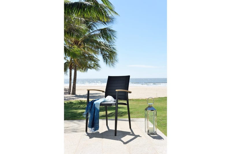 Ulkomöbeliryhmä Lifestyle Garden Portals 161 cm 4 kevyttä carver-tuolia - 4 kevyttä carver-tuolia - Puutarhakalusteet - Ulkoryhmä - Ruokailuryhmät ulos