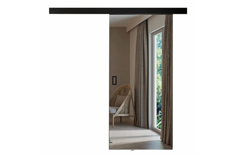 Liukuovi Clonmore, Musta