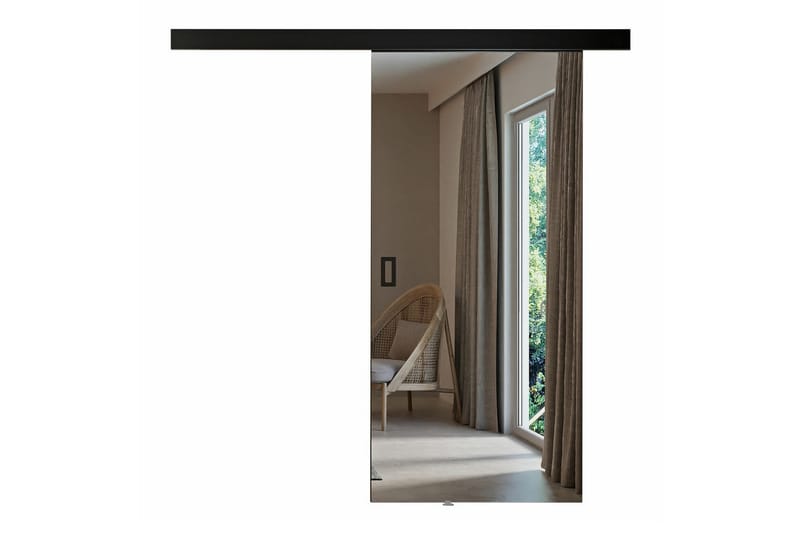 Liukuovi Clonmore, Musta