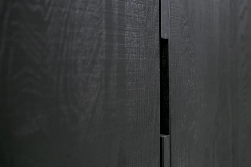 Säilytyskaappi Iria 85 cm - Musta Tammi - Säilytys - Kaappi - Säilytyskaappi