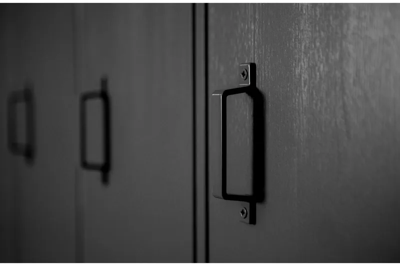 Säilytyskaappi Irnerius 40x103 cm - Musta - Säilytys - Kaappi - Säilytyskaappi