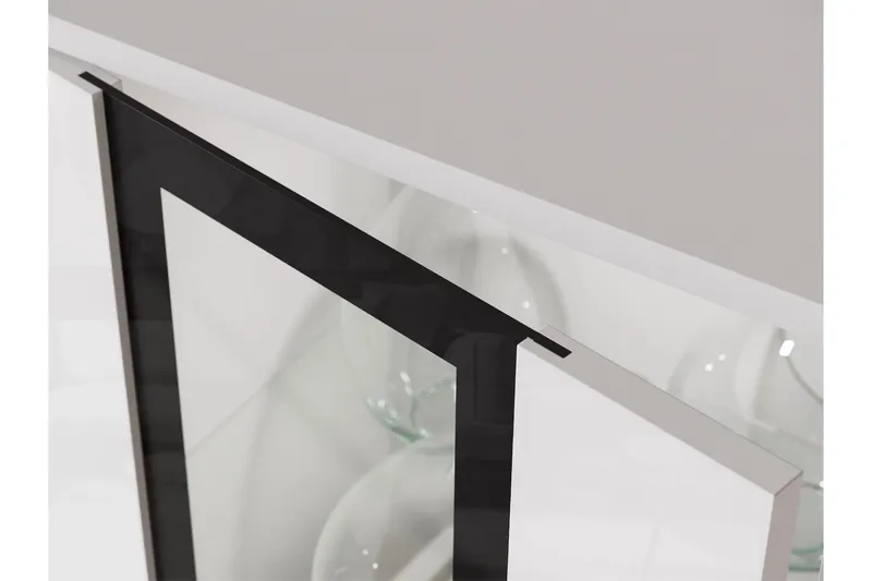 Vanha Highboard - Ruskea - Säilytys - Kaappi - Säilytyskaappi