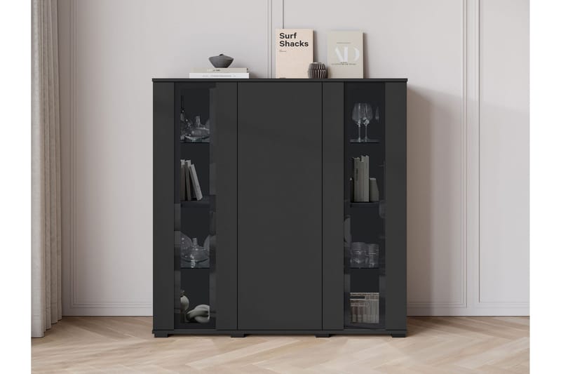 Vanha Highboard, Valkoinen