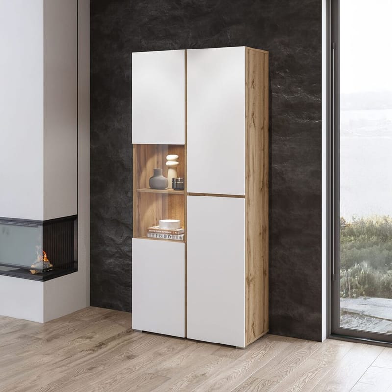 Vitriinikaappi Risti 3 ovea - Valkoinen - Wotan-tammi - Säilytys - Kaappi - Vitriini