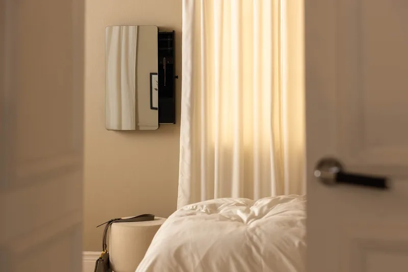 Seinäkaappi Moreno 37,4 cm Peilillä - Valkoinen - Säilytys - Piensäilytys - Korujen säilytys - Korukaappi