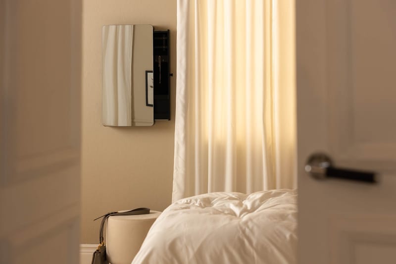 Seinäkaappi Moreno 37,4 cm Peilillä - Valkoinen - Säilytys - Piensäilytys - Korujen säilytys - Korukaappi