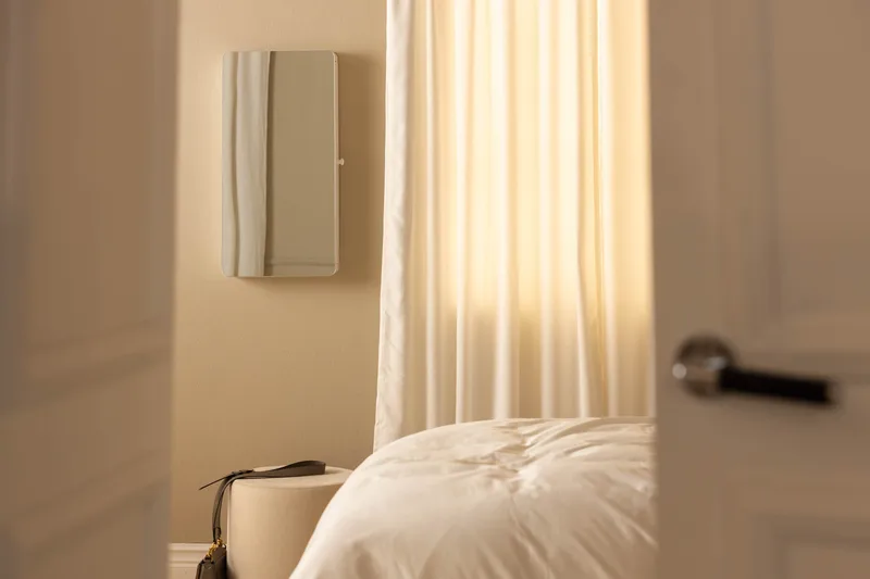 Seinäkaappi Moreno Peilillä - Valkoinen - Säilytys - Piensäilytys - Korujen säilytys - Korukaappi